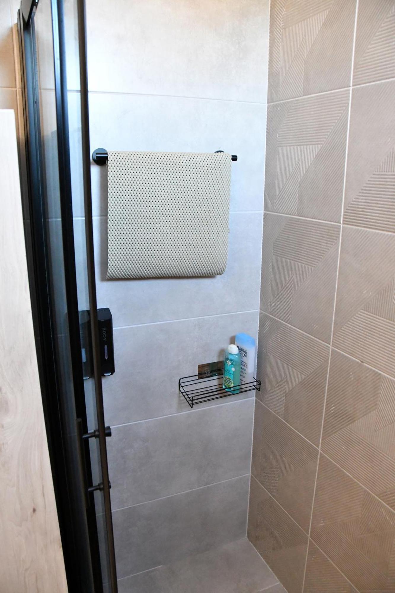 Polles Εlies Cozy Αpartment Apartamento Aegina Exterior foto