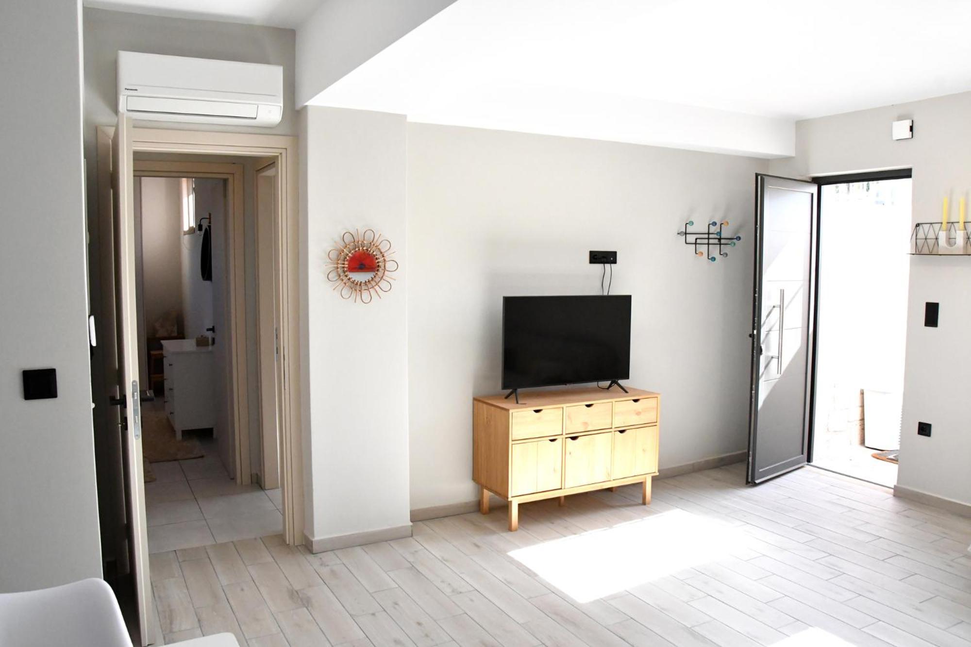 Polles Εlies Cozy Αpartment Apartamento Aegina Exterior foto